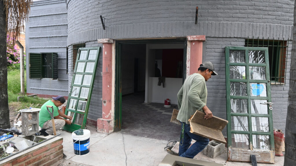 Esta imagen tiene un atributo alt vacío; el nombre del archivo es Obra-edificio-en-manzana-municipal-en-Alto-Comedero-Prensa-Muni-Jujuy-1024x575.jpg
