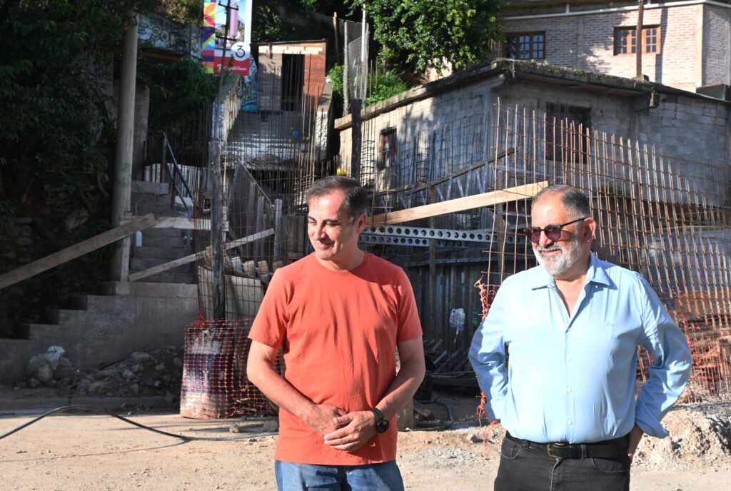 San Salvador de Jujuy. El Municipio inició las obras del tercer ascensor urbano en la ciudad