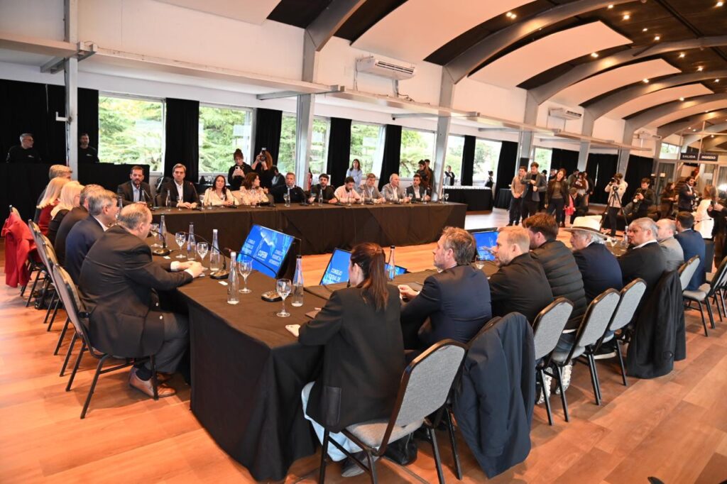 Raúl “Chuli” Jorge adhirió al documento federal impulsado por intendentes en el COFEIN de Rosario